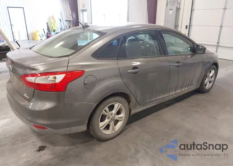 2013 Ford Focus Se z USA, uszkodzony, nr VIN 1FADP3F28DL375295